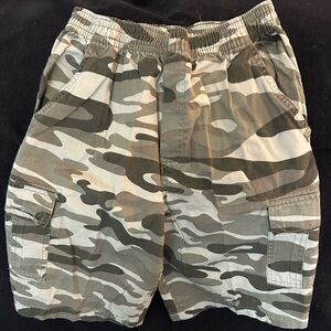 Faded Glory Boys Green Camouflage Cargo Shorts